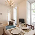 Casa Largo De Santo Antonio Da Se 8 * Lisboa