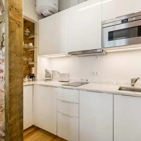 Casa Largo De Santo Antonio Da Se 8 *